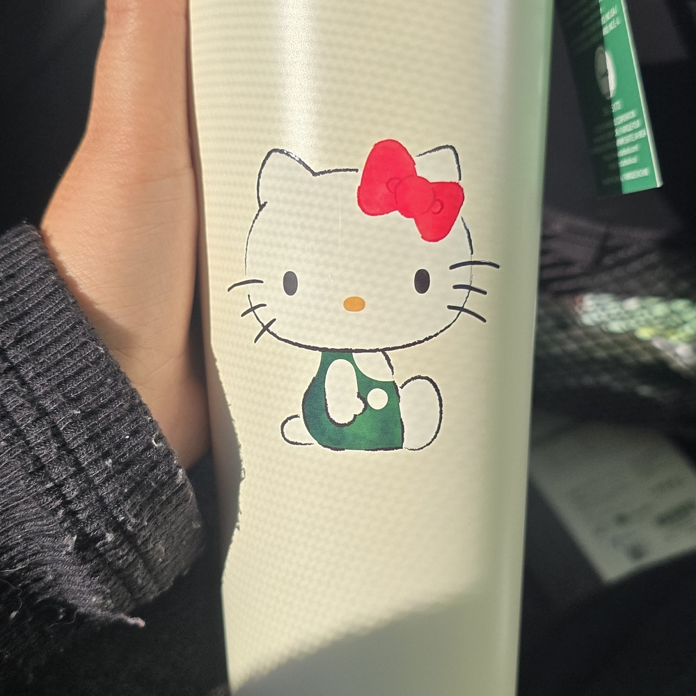 Hello Kitty Starbucks Tumbler